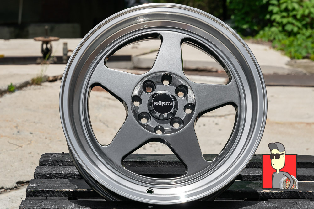 Комплект дисков Rotiform 16x7 et35 4x100/4x114.3