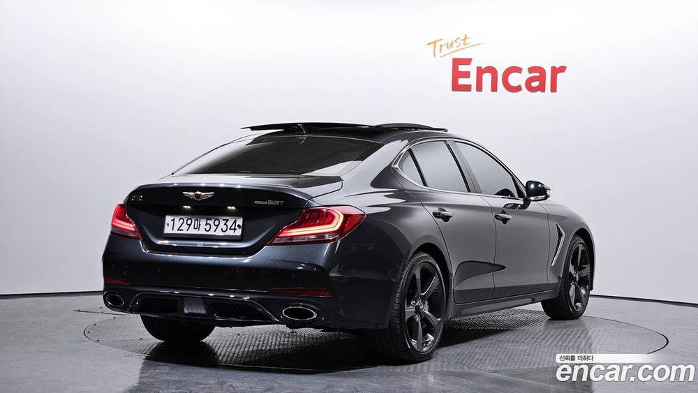 Genesis G70 3.3T Sports AWD (11.2019)