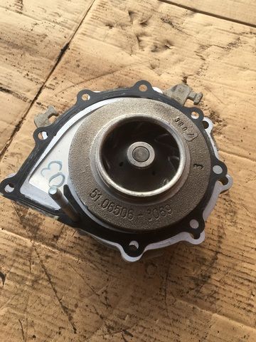 Помпа/насос охлаждающей жидкости MAN TGA|TGS D2066 / 2676