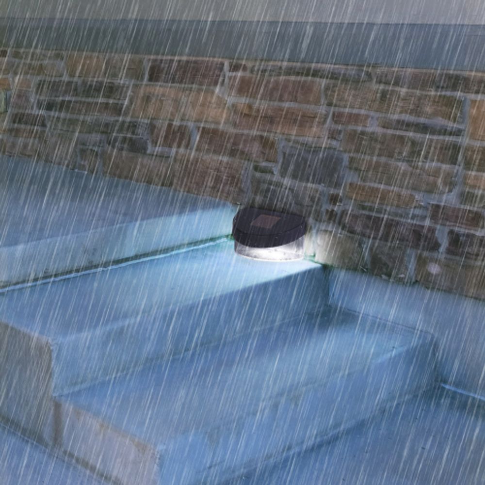 Светильник уличный ЭРА SL-PL8-MNT1 на солнечной батарее пластик черный 5,5 см