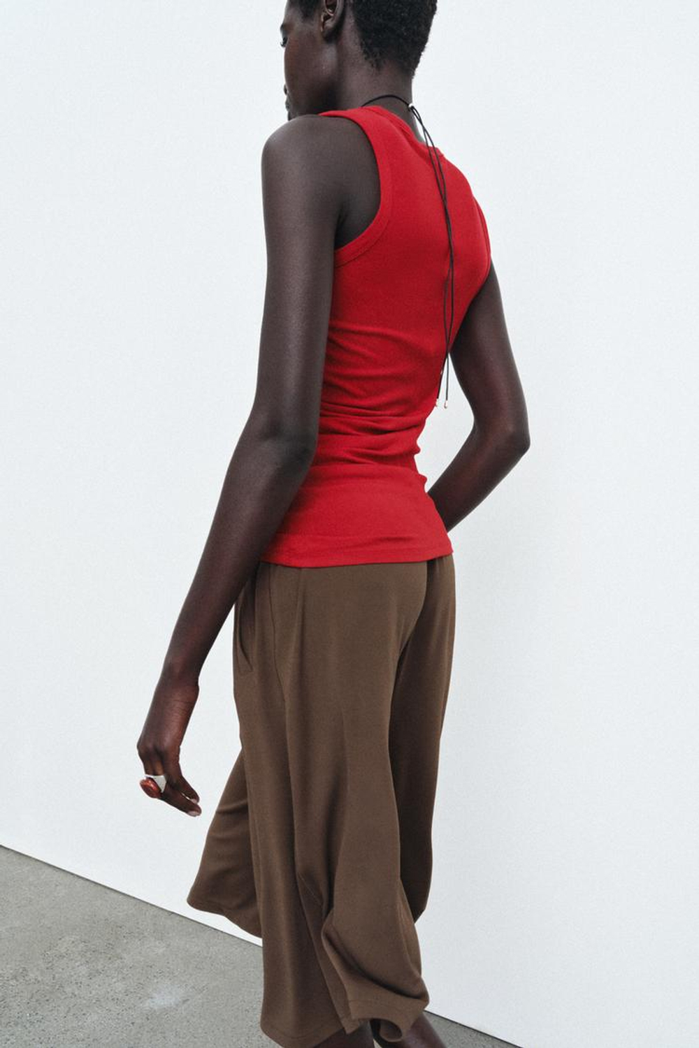 ZARA ДРАПИРОВАННЫЙ ТОП БЕЗ РУКАВОВ, КРАСНЫЙ