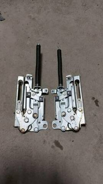 12 Комплект петель IKEA 4055316964 б/у для посудомоечной машины