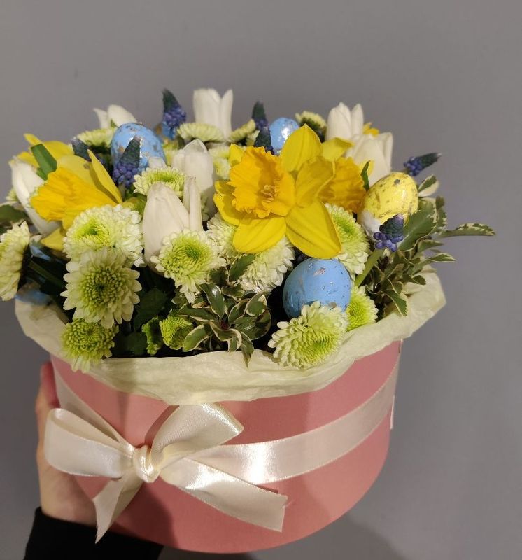 Композиция "С пасхой!"