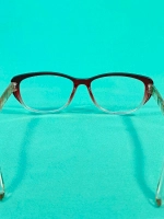 очки для зрения +4,0 для чтения дали корригирующие плюс 4