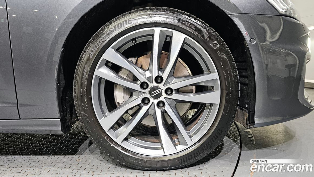 Audi A6 (C8) 45 TFSI Premium (03.2023)