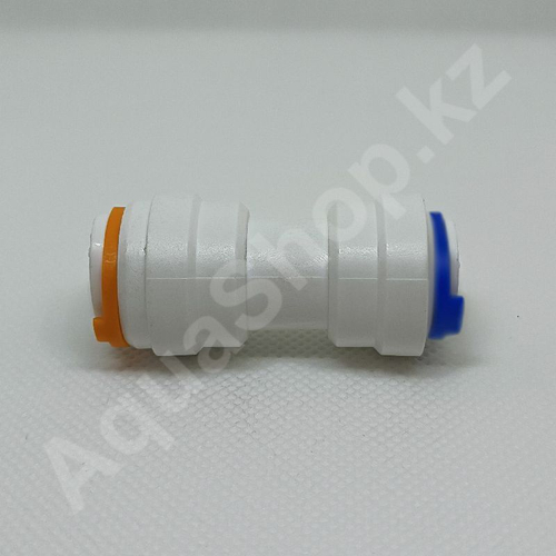 Фитинг QT-18X муфта 3/8"(f) x 5/16"(f)