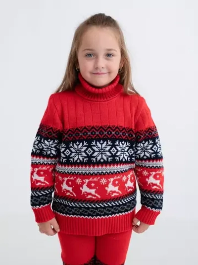 Свитер вязаный с оленями новогодний