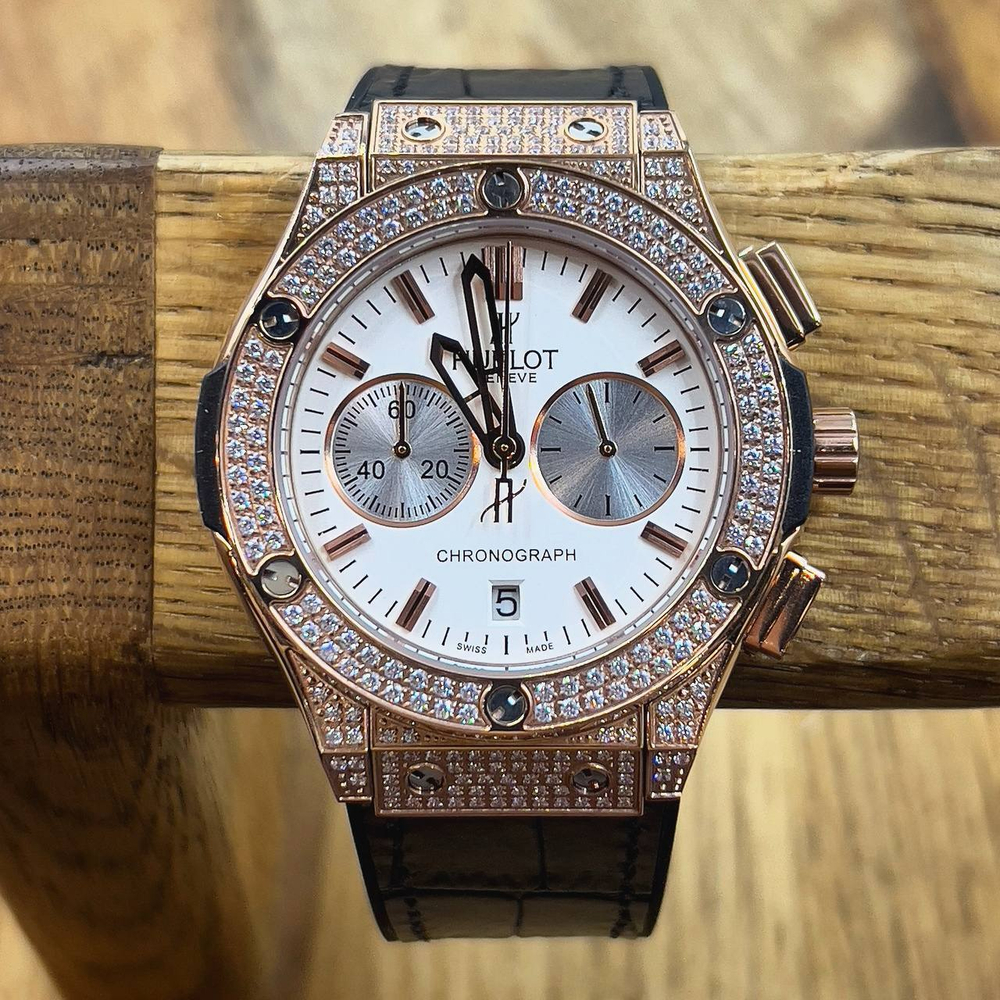 Часы Hublot