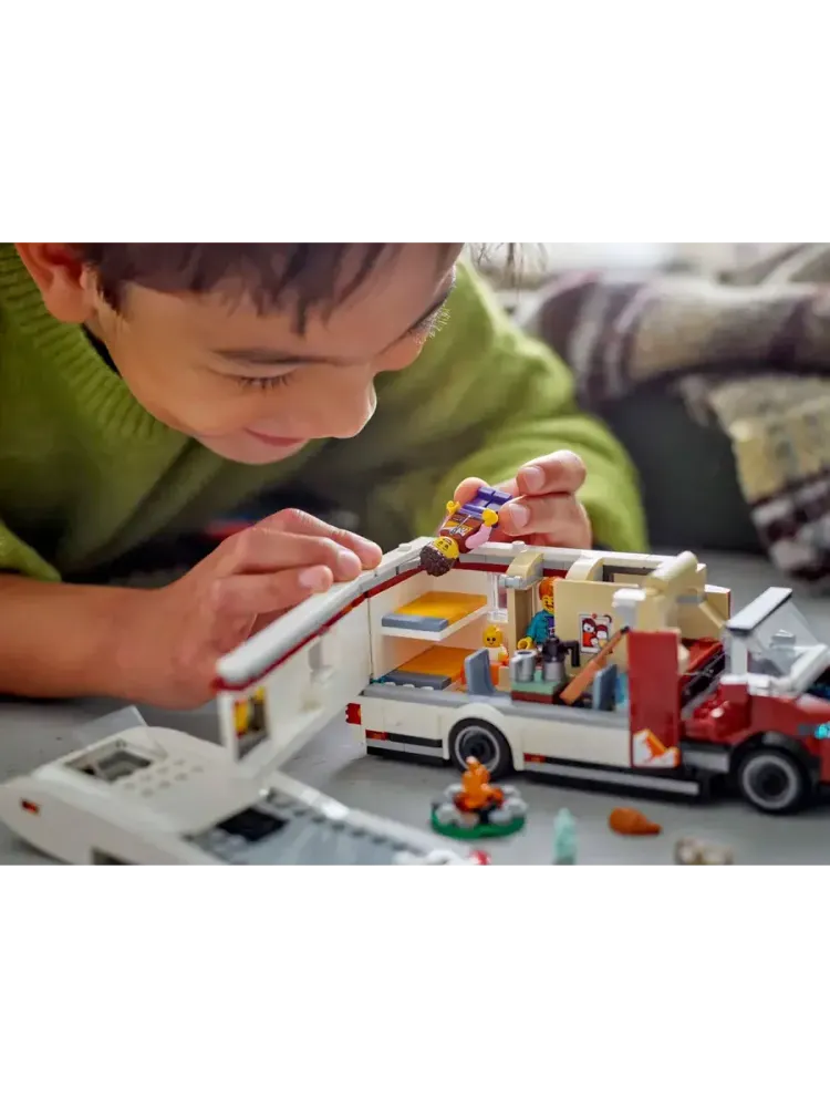 Конструктор LEGO Сity 60454 Фургон для отдыха и путешествий