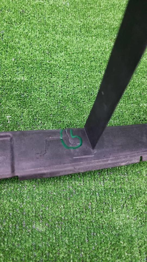 Воздуховод радиатора нижний BMW M5 F90 (2020-2024)