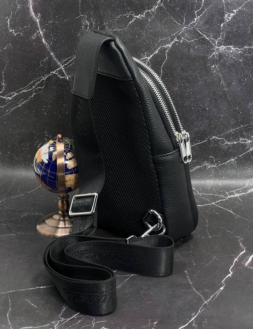 Сумка-слинг Gucci, арт. 483096359