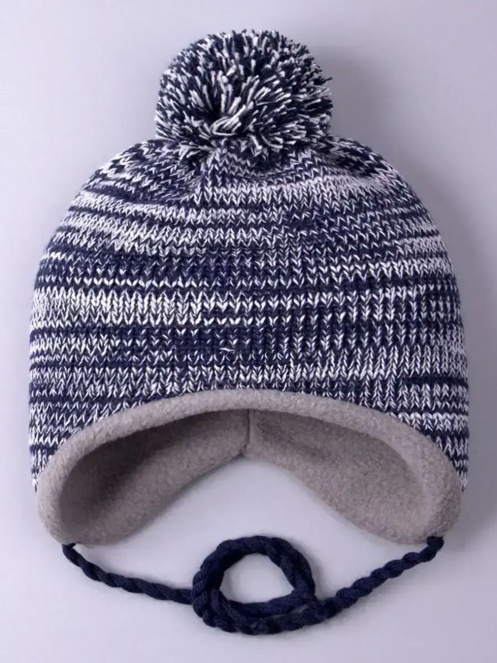 Шапка детская вязаная осенняя на завязках