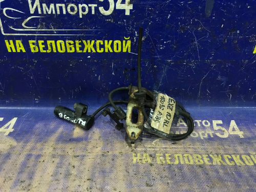 Датчик ABS задний левый TOYOTA RAUM 1997-2003