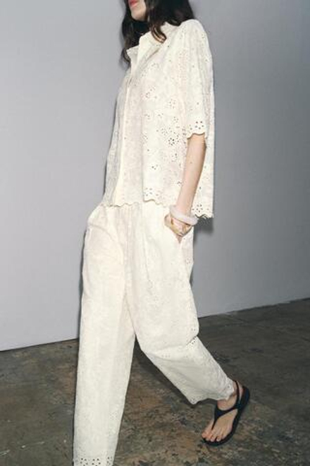 ZARA РУБАШКА С АЖУРНОЙ ВЫШИВКОЙ — ZW COLLECTION, ЭКРЮ