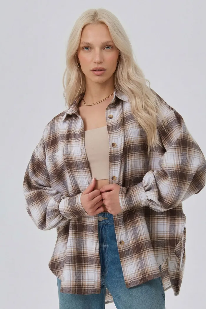 Рубашка из фланели бежевого цвета в клетку