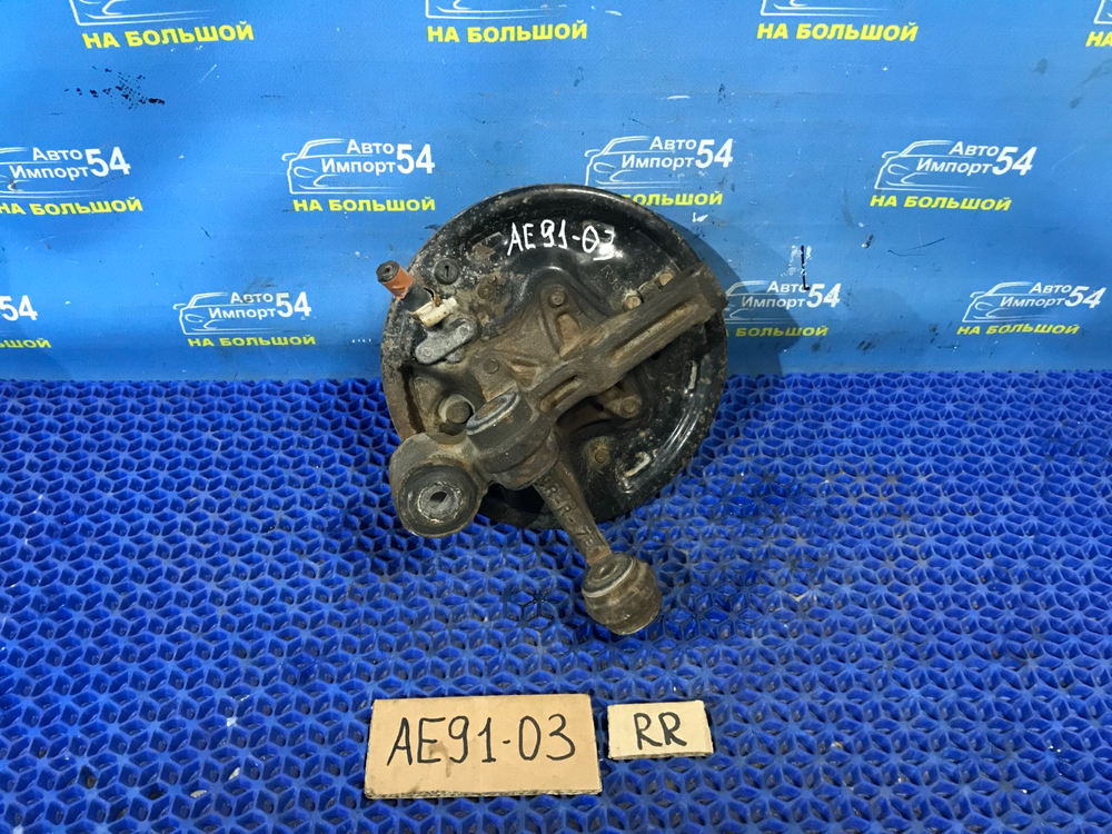 Ступица задняя правая TOYOTA SPRINTER 1990