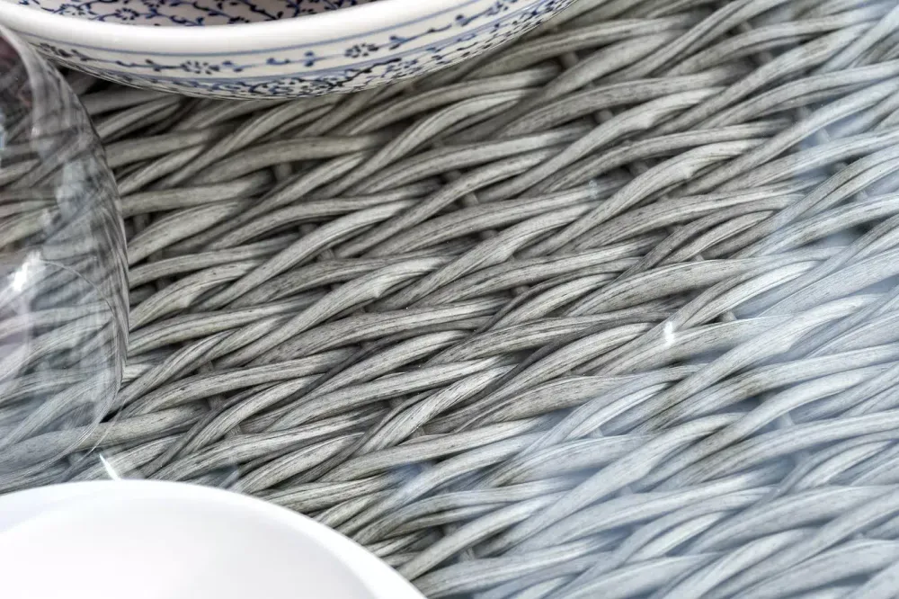 "Капучино" журнальный столик из искусственного ротанга (гиацинт), цвет серый