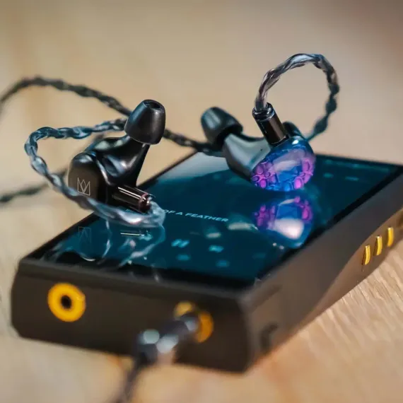Noble Audio Knight