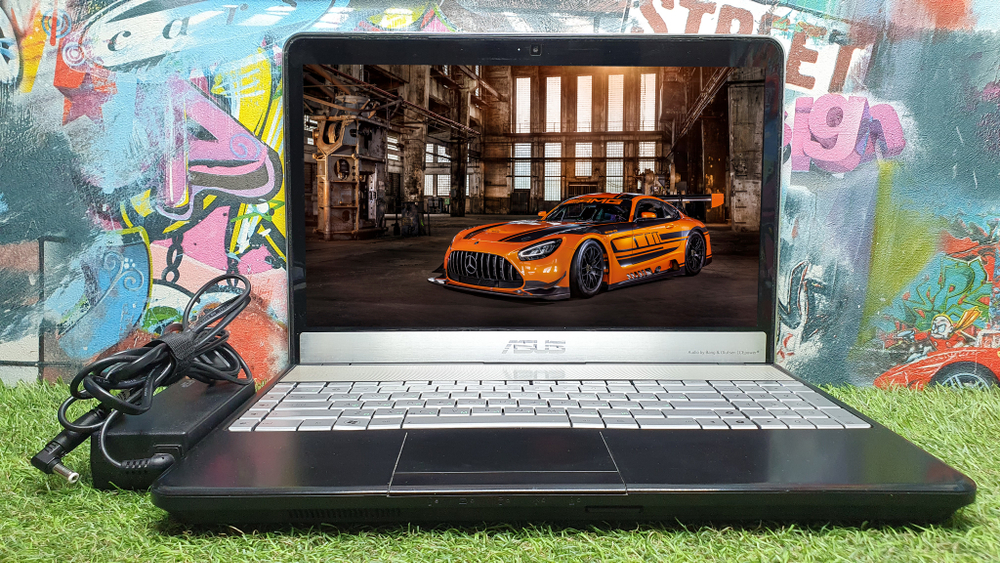 Ноутбук ASUS i5/6 Gb/GT 555M 2 Gb/FHD