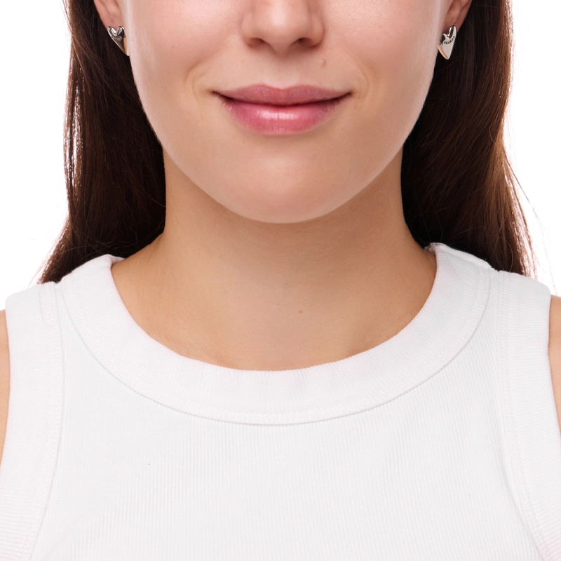 Серьги Серебряное Сердце с Маленькими Кристаллами