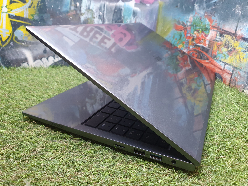 Ноутбук IRU N100/8Gb/FHD/Planio 15INP