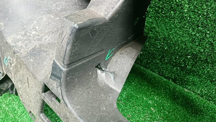 Кронштейн переднего бампера Mercedes GLE C292 (2015-2019)