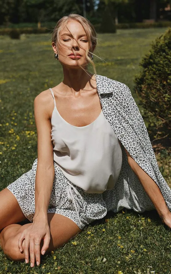 BELLA Пижама женская с шортами