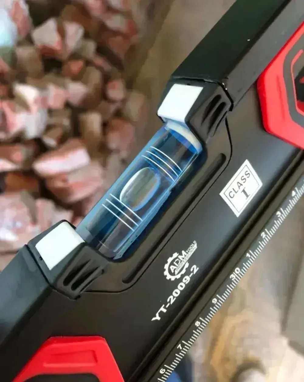 Уровень магнитный 40см, 3 глазка, двухручный, фрезерованный