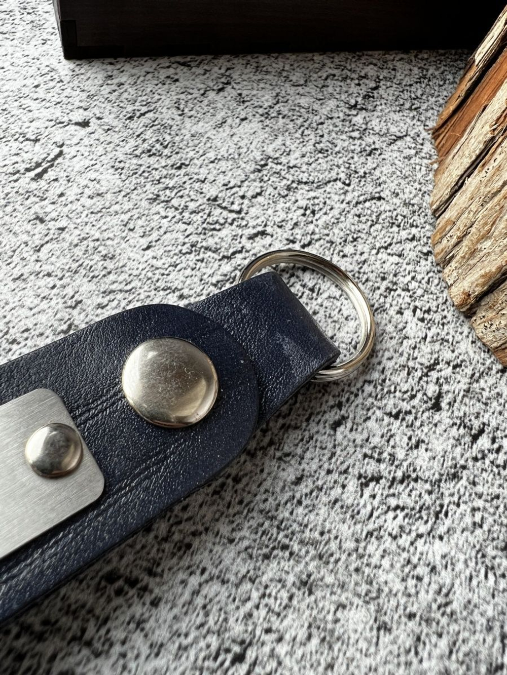 Брелок на ключи кожа