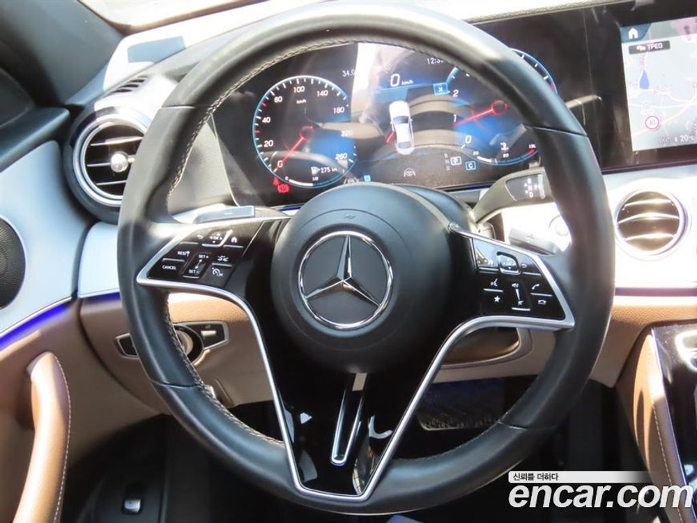 Mercedes-Benz E-Class W213 E250 Avangarde (09.2021)