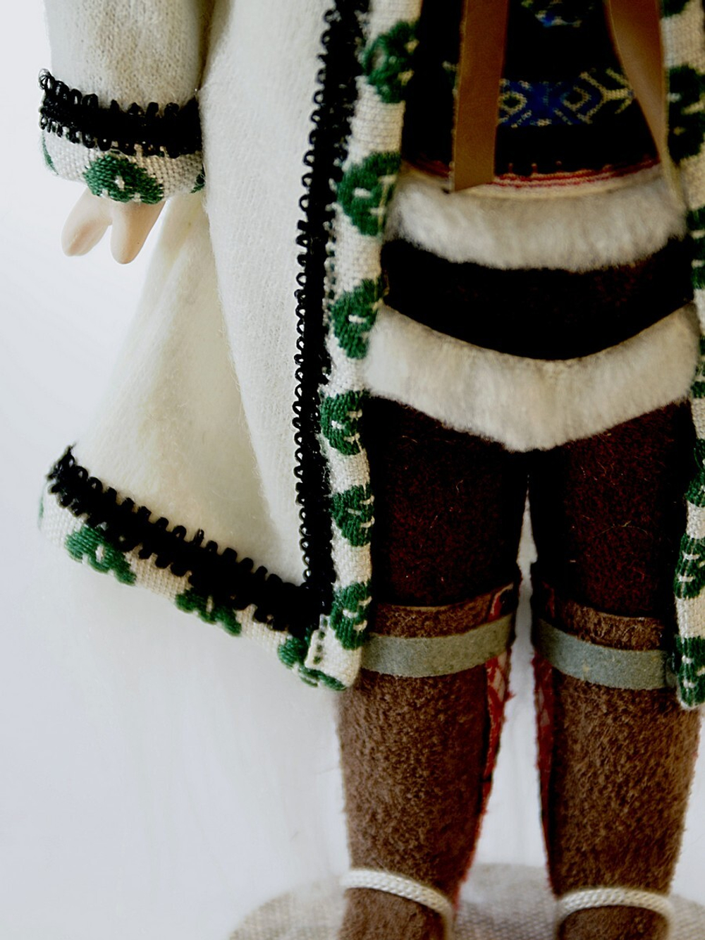 Кукла коллекционная Эвенк