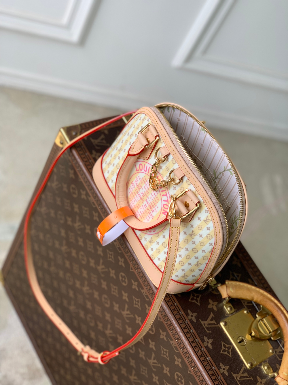 Louis Vuitton Alma BB