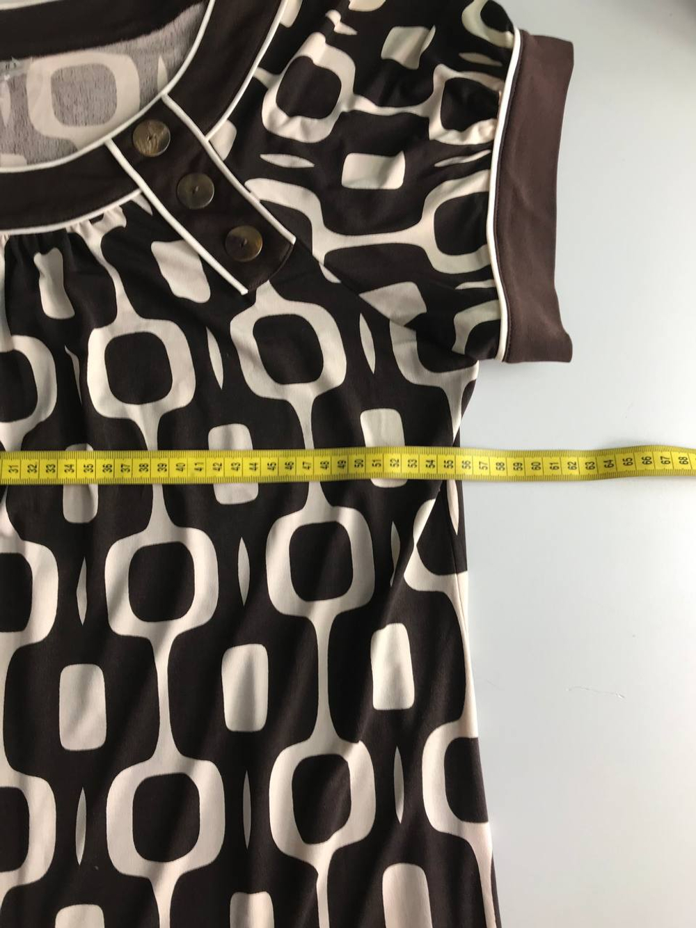 Платье En Focus приятное к телу, маркировка 16, визуально на 48 размер