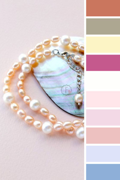 чокер из светлого жемчуга