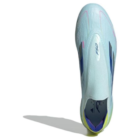 Элитные бутсы Adidas F50 от Adidas F50 - это кроссовки, которые продаются в Нижнем Новгороде.