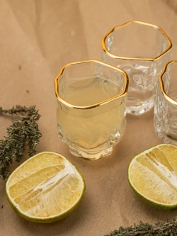 Набор изогнутых шотов, 60 мл, 6 шт. с золотой каймой