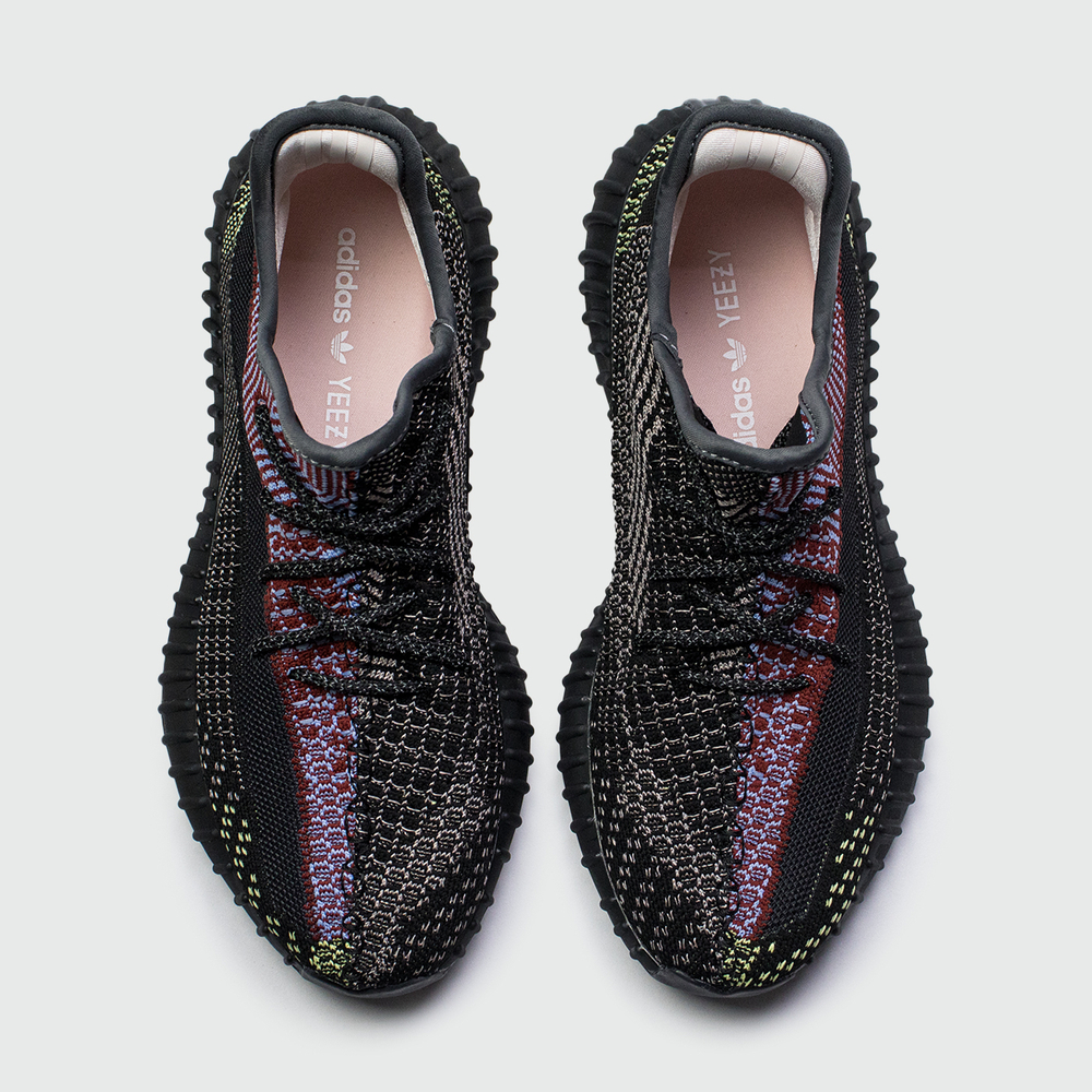Кроссовки Adidas Yeezy 350 boost v2 Wmns Yecheil