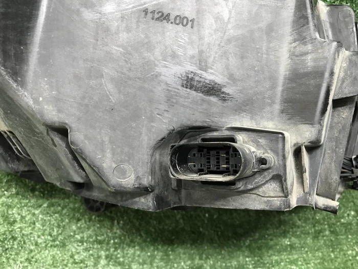 Фара левая Mercedes GLC X253 (2019-2022) LED