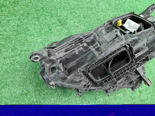 Фара правая Mercedes GLS x167 19-24 Multibeam LED