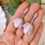 LEFIREL' Серьги серебряные женские "Рози" с цветами из муранского стекла / ювелирные украшения из родированного серебра 925