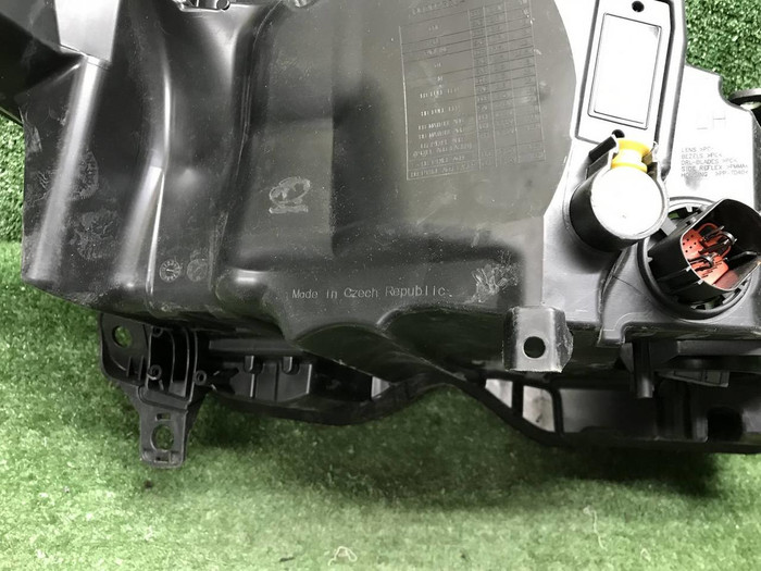 Фара левая RR Vogue 4 L405 17-22 Pixel-laser