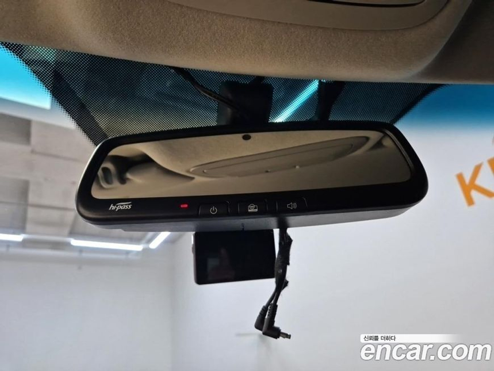 KG Mobility (Ssangyong) Very New Tivoli Дизель 1.6 2WD (08.2019)