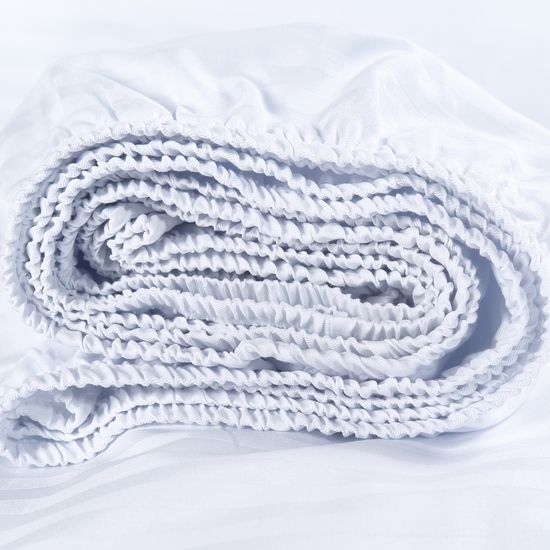 КПБ Premier страйп сатин, 1.5 спальный, 70х70, подод.150х215. простыня 160х200х30 .LINNEN