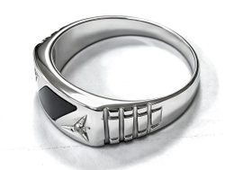 Ювелирное кольцо из серебра 925 пробы,вставка эмаль,фианиты,размер 19