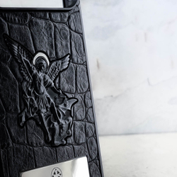 Шикарный чехол iPhone с Архангелом Михаилом - Euphoria HM Premium - категория премиум класс