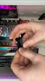 Подставка держатель для видеокарты, кронштейн с регулируемой высотой 49-80 мм, черный