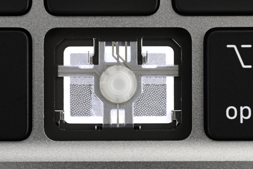 Ремонт Apple MacBook Замена клавиатуры на MacBook Pro 16 A2141