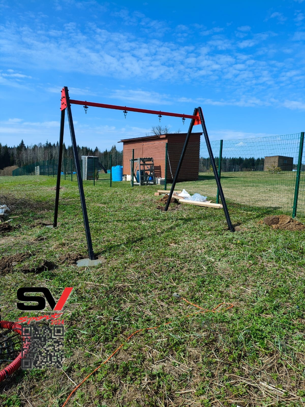 Монтаж уличных качелей Sv Sport