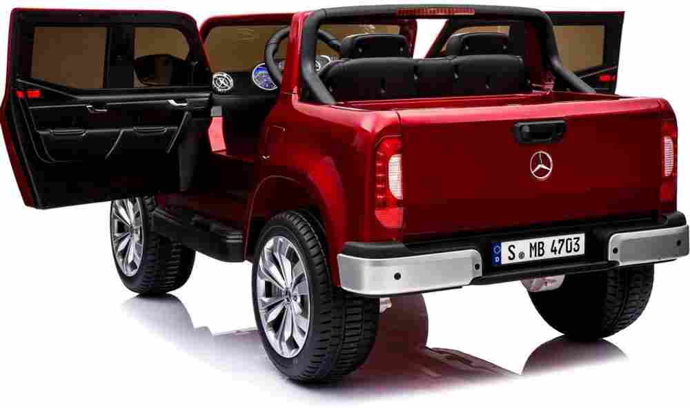 Детский электромобиль "Mercedes-Benz X-Class" красный