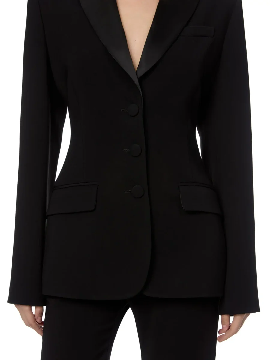 Двубортный жакет прямого кроя